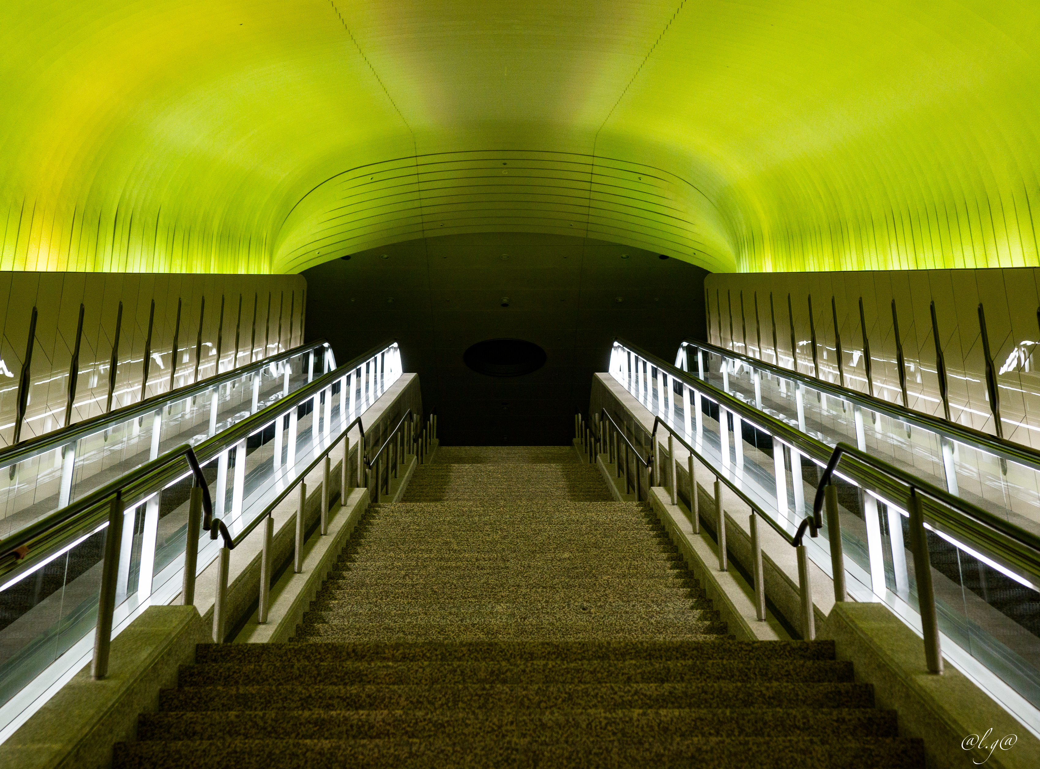 Escalier monumental du MOA (Museum Of Art)