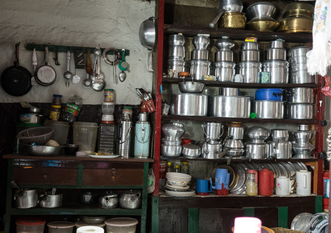 Ghyakar :  Guesthouse - La cuisine et ses ustensiles