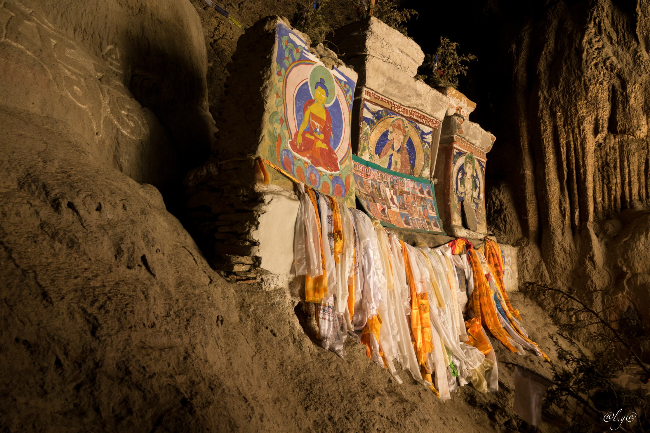 Chungsi Cave (3440m) : Grotte ayant accueilli Padma Sambhava dit Guru Rimpoche