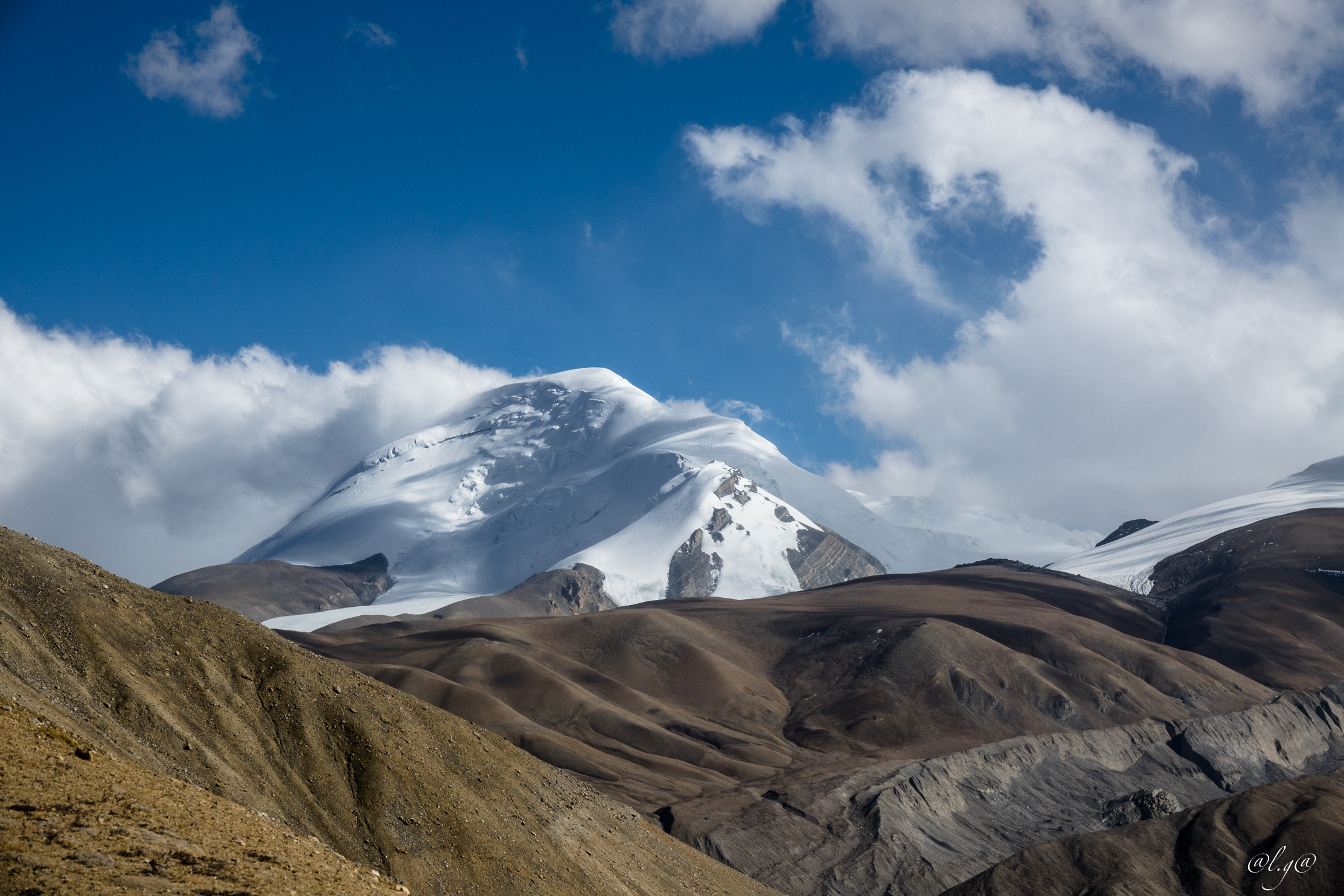Vue sur le Lugula Himal (6899m)